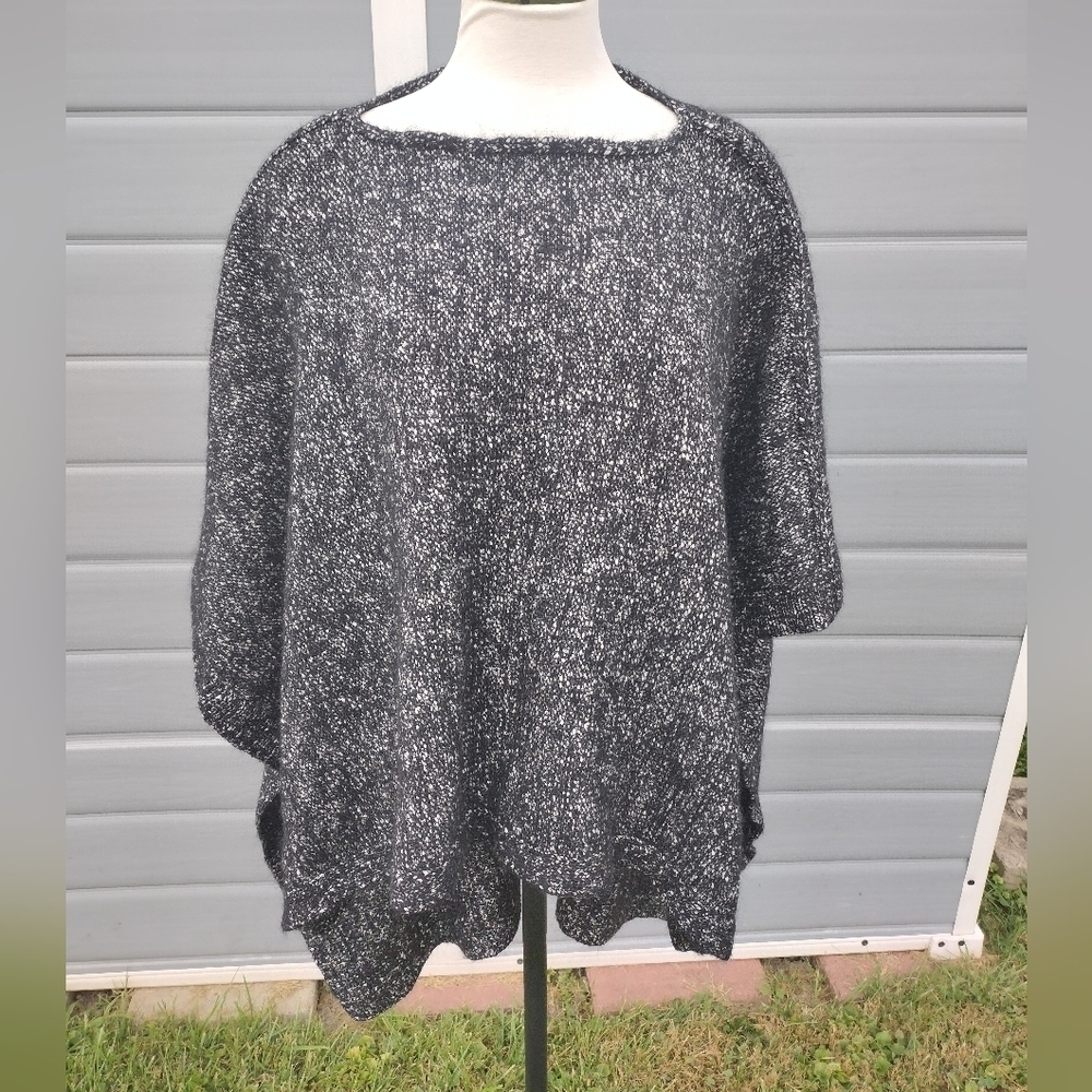 ZARA KNIT Italian Yarn PULLOVER HI LOW PONCHO CAPE Medium NWOT
